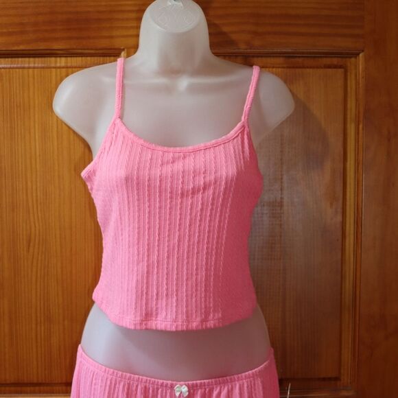 Wild Skye Pink Ribbed Knit  Flare Loungewear Matching Set Med NWT - Picture 6 of 14